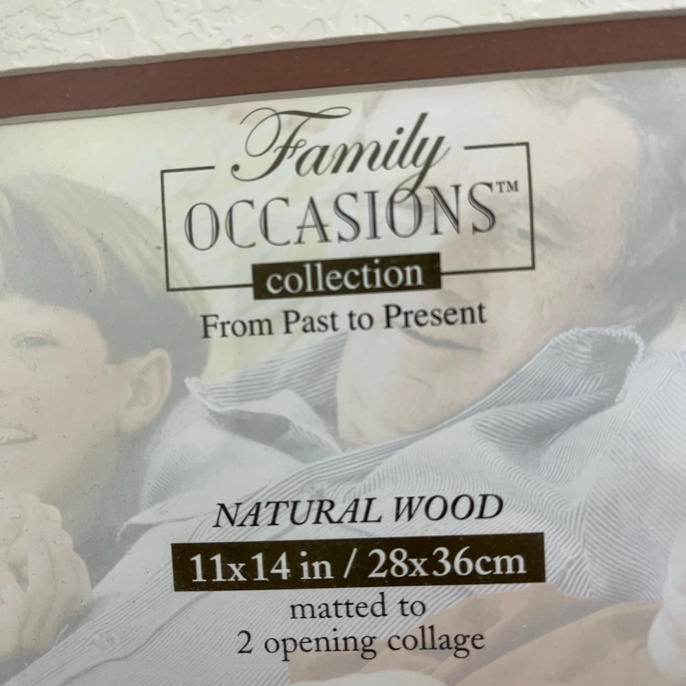 NEW LIGHT BROWN WOODEN WALL FRAME 11”x14” - Picture 4 of 4